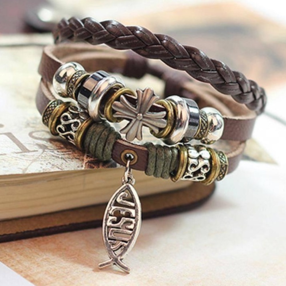 💚💚 Leather Christian Bracelet 💚💚